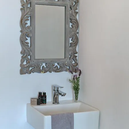 Joy With Private Pool, Close To Naoussa Villa *