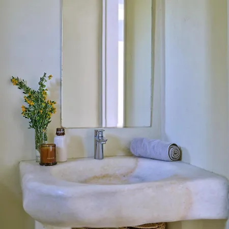 Joy With Private Pool, Close To Naoussa Villa *