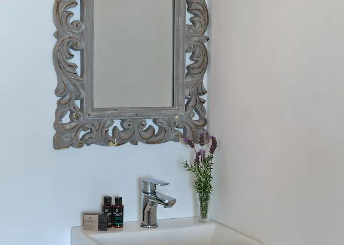 Joy With Private Pool, Close To Naoussa Villa *