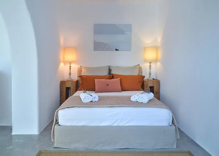 Villa Joy With Private Pool, Close To Naoussa